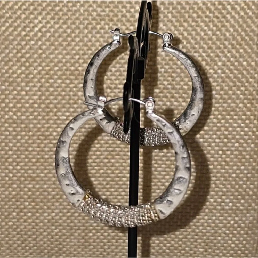 Lucky Brand Silver Hammered Hoop Earrings Wire‎ Wrapped Boho Medium 1.25 Inch